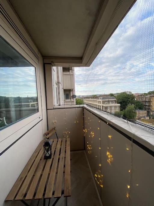 Comfy Entire Flat With City View Balcony In Regents Park, Camden, Central London Daire Dış mekan fotoğraf