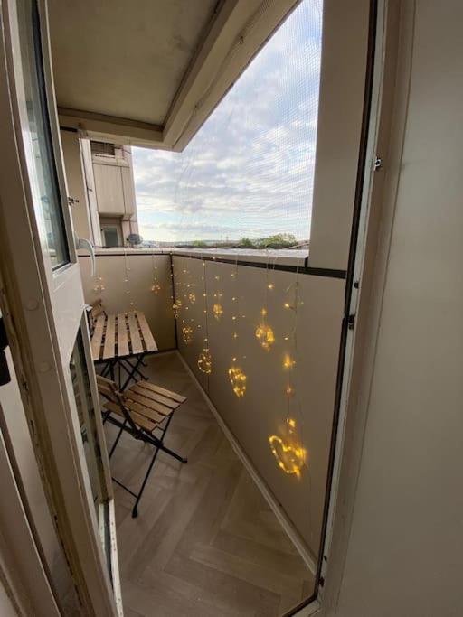 Comfy Entire Flat With City View Balcony In Regents Park, Camden, Central London Daire Dış mekan fotoğraf