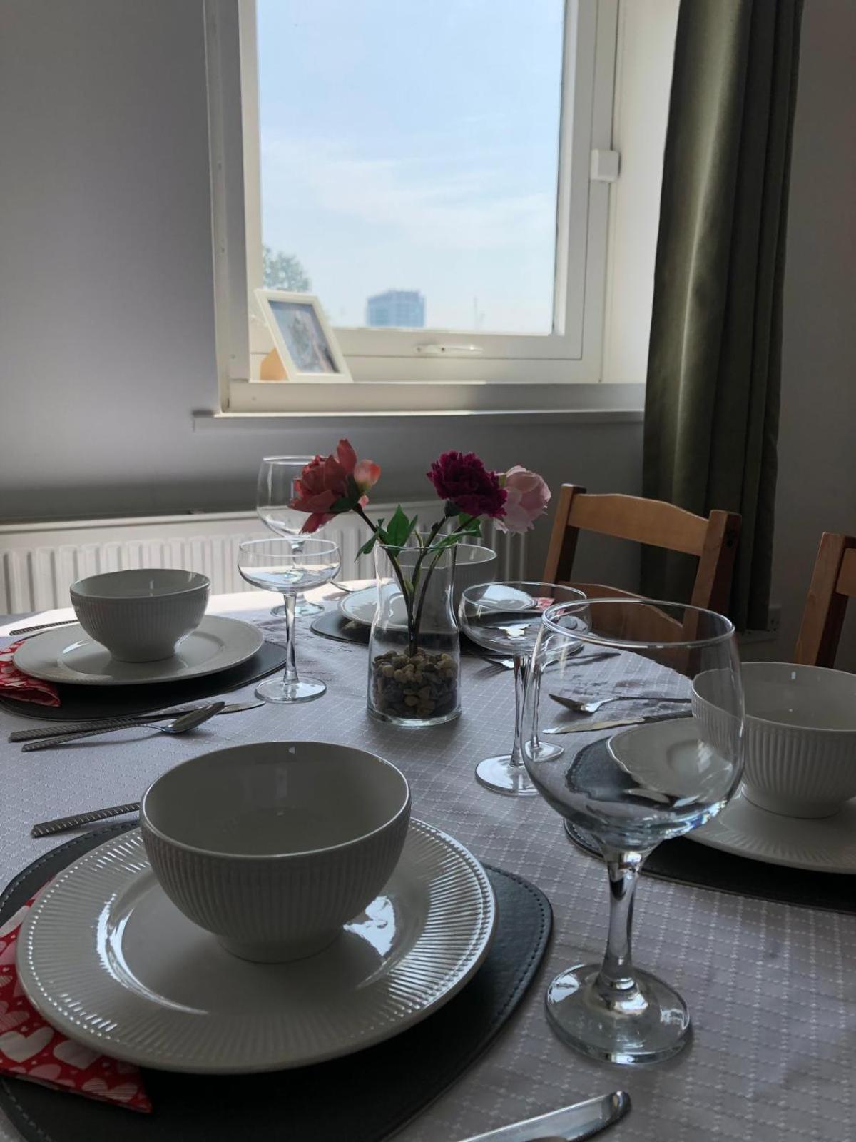 Comfy Entire Flat With City View Balcony In Regents Park, Camden, Central London Daire Dış mekan fotoğraf